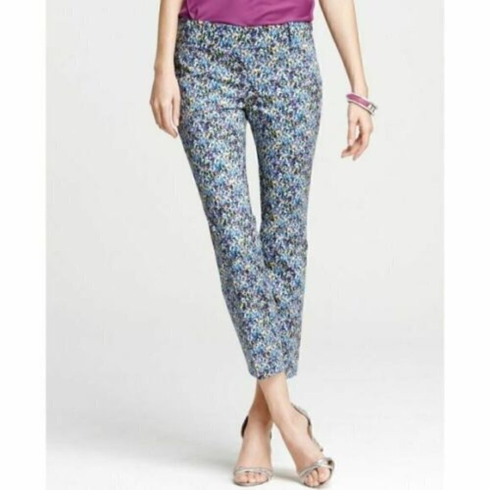 ANN TAYLOR Chelsea Pants Women's size 8 Blue White Black Abstract Cropped Ankle